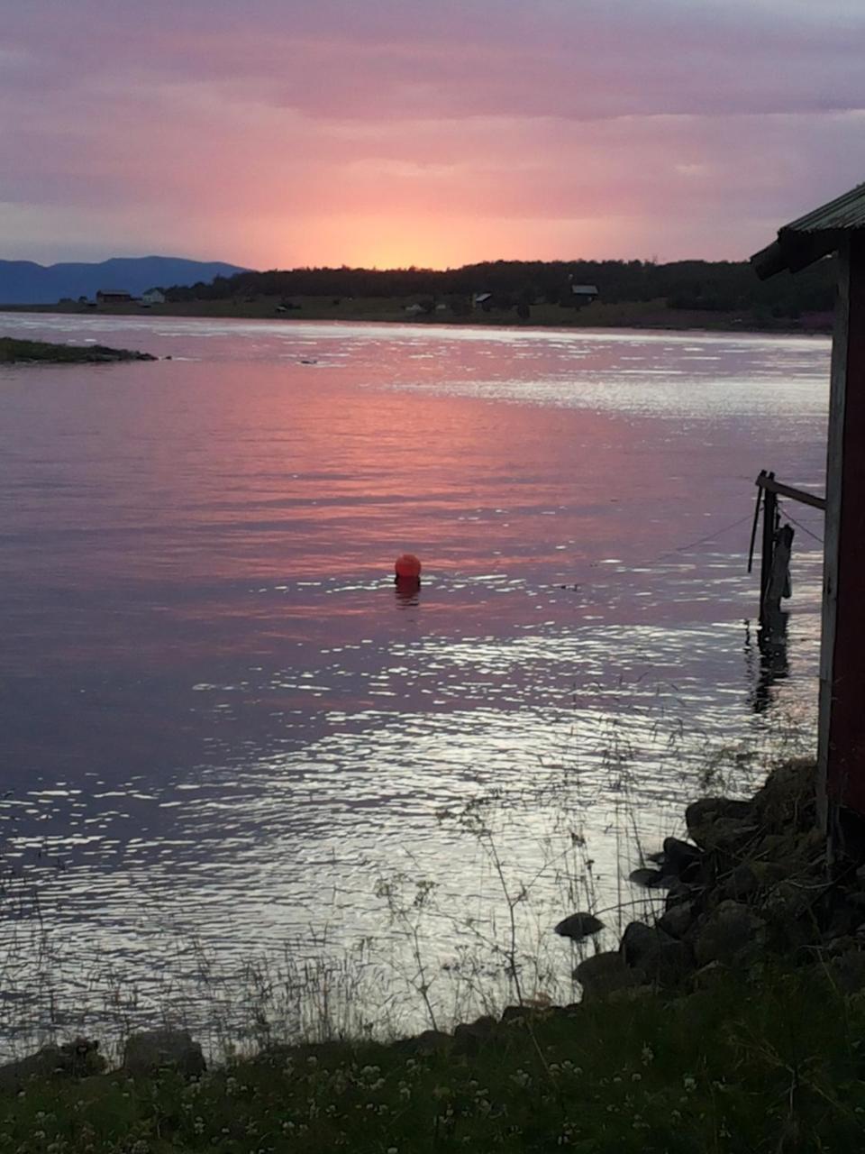 Prima Lofoten Myrland Exteriör bild